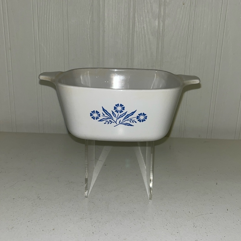 CorningWare 2 3/4 cups dish VINTAGE